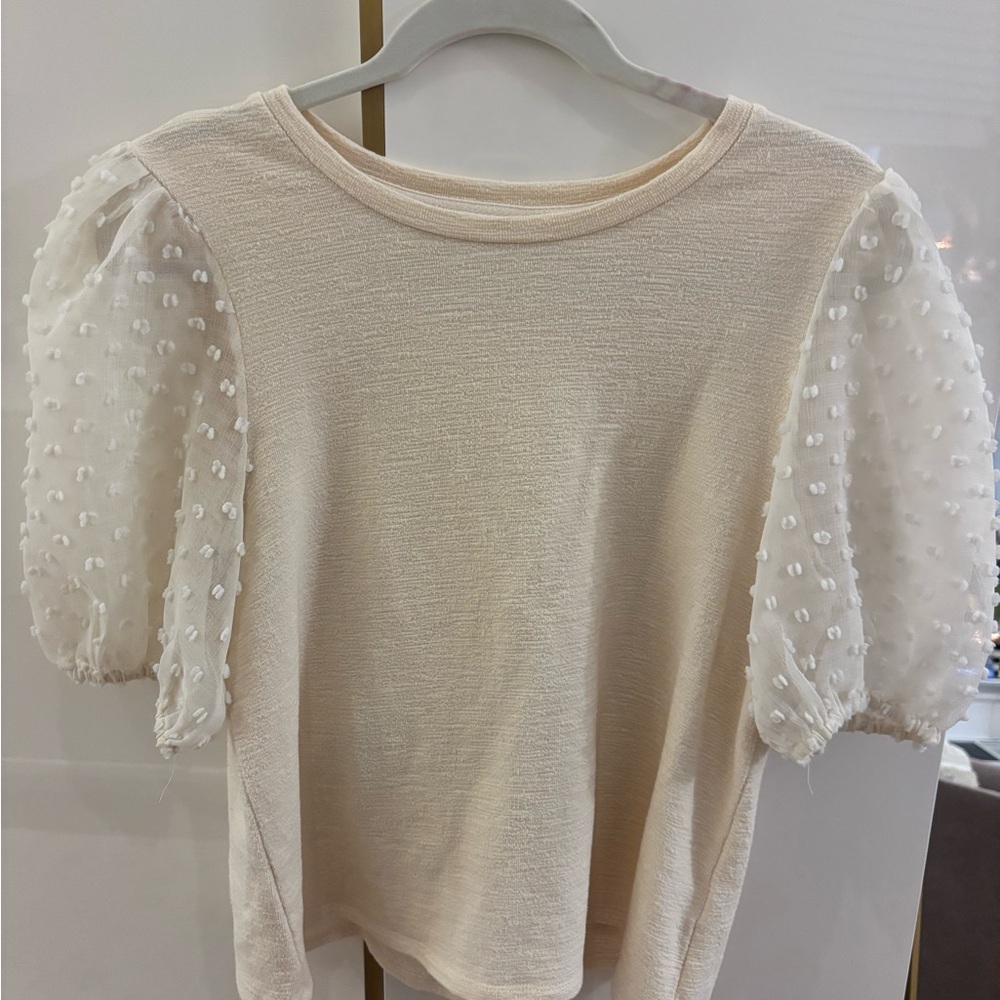 Anthropologie (Maeve) Cream Textured Puff Sleeve Blouse